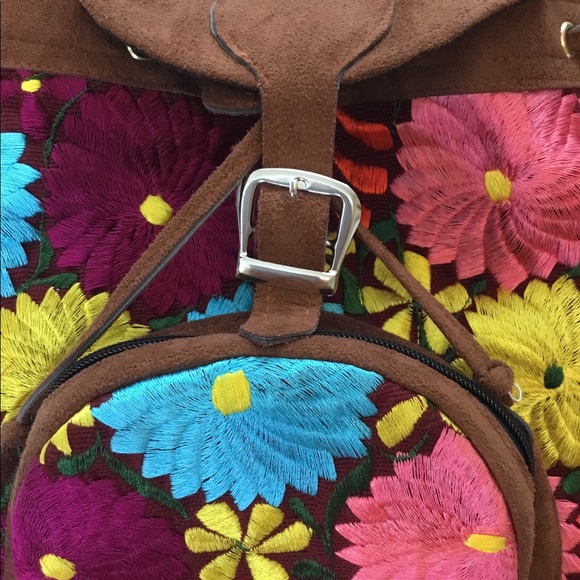 🌺Mini Book Bag🌺 - Picture 4 of 5